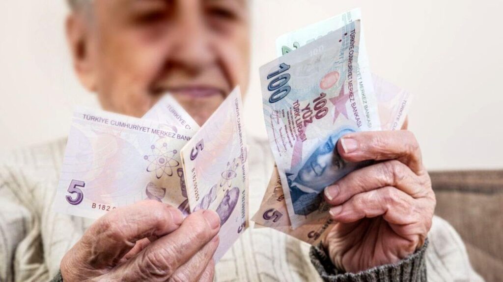Emekliye yüzde 16,67 zam Meclis’ten geçti