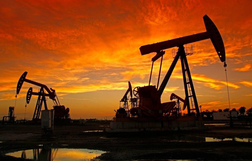 Hürmüz’de gerilim tırmandı: enerji fiyatları sert yükseldi